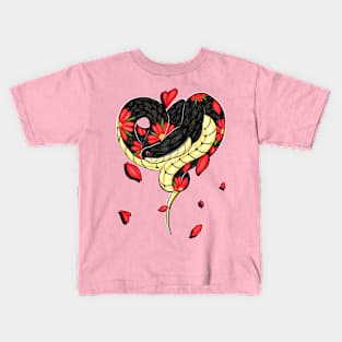 Love is like a snake Kids T-Shirt